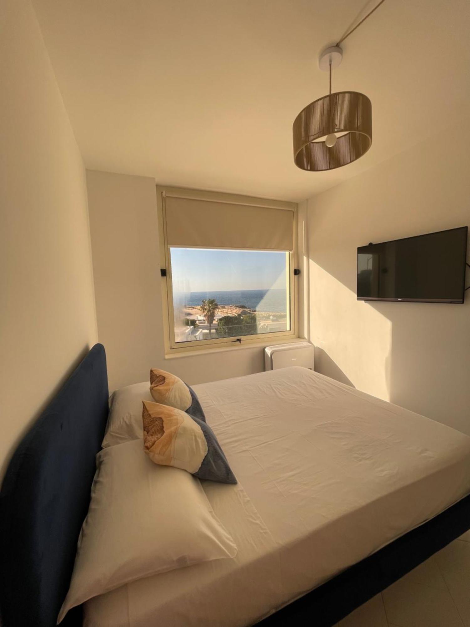 Puglia Dreaming Seaview Apartment Полиньяно-а-Маре Экстерьер фото