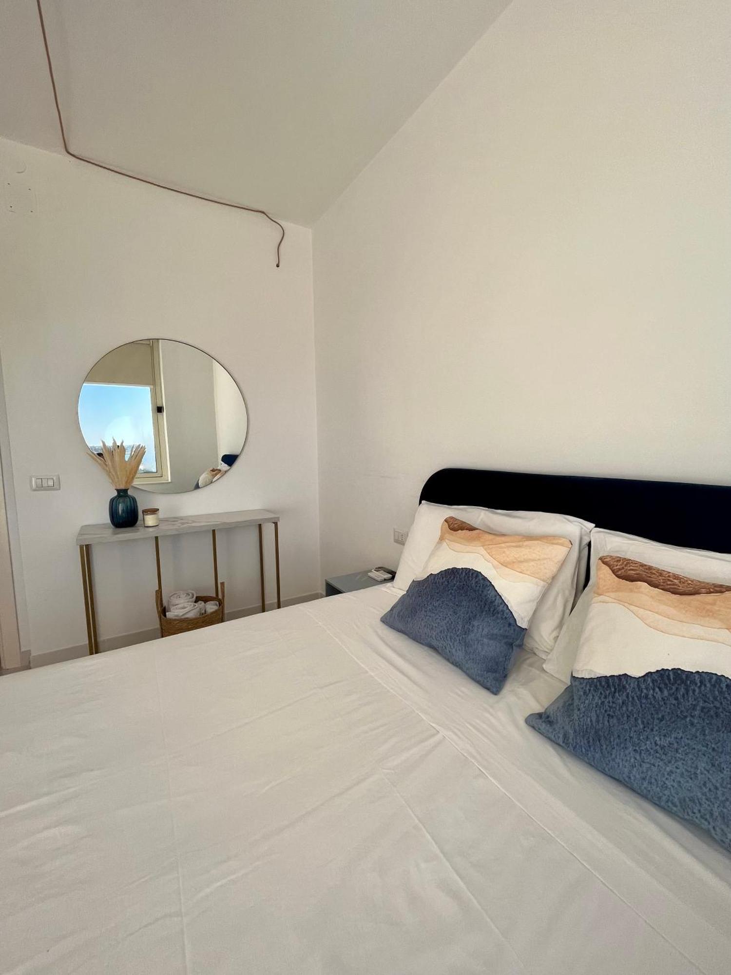 Puglia Dreaming Seaview Apartment Полиньяно-а-Маре Экстерьер фото